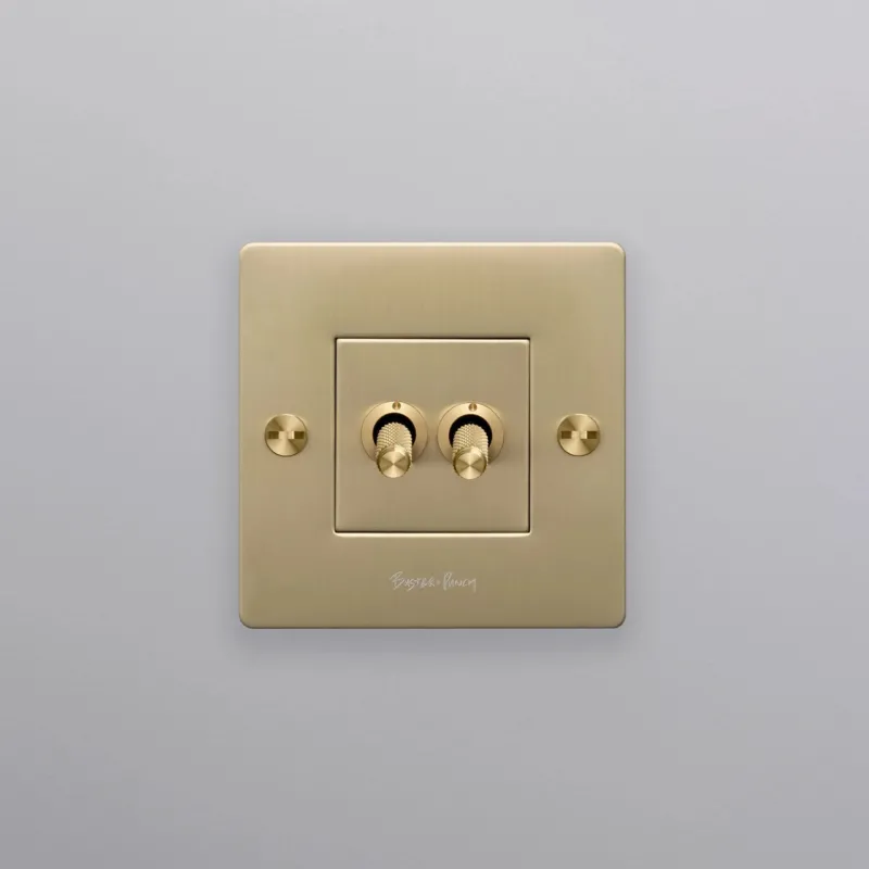Interrupteur 1G double laiton TOGGLE SWITCH - Buster+Punch — 378089.jpg