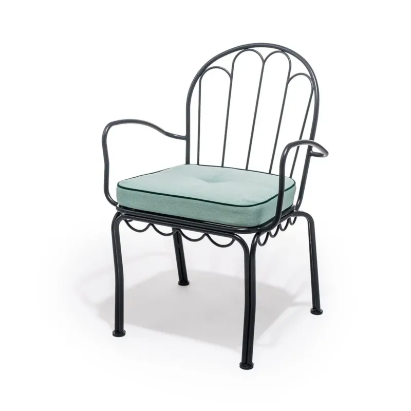 Chaise de jardin en métal noir vintage et coussin en tissu vert Rivie Green The Al Fresco - Business & Pleasure
