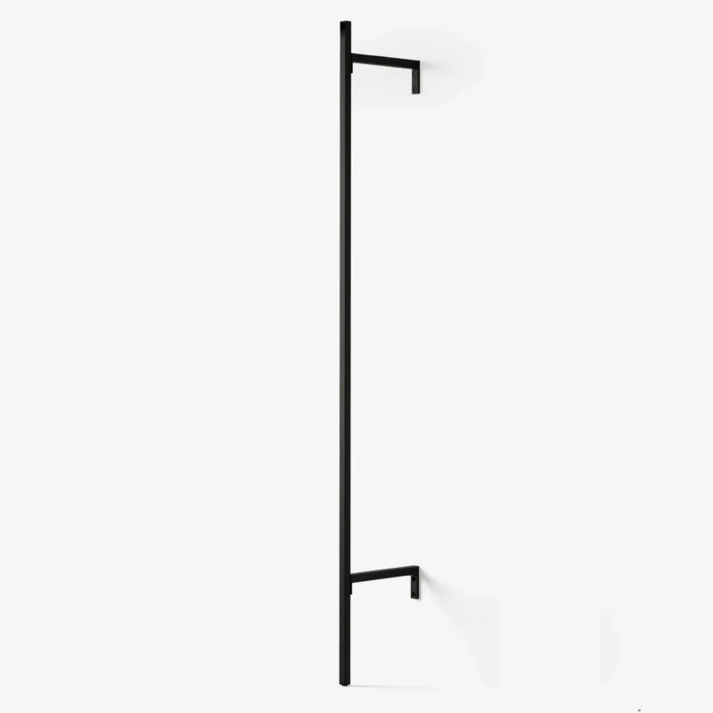 Schwarze Metallstange mit zwei Halterungen für die Wandmontage Frame Vertical pole 195cm in schlichter Optik