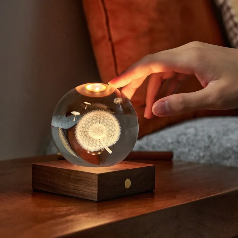 Gingko-Amber-Crystal-Light-Dandelion-04-Casa43