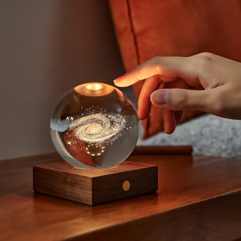 Gingko-Amber-Crystal-Light-Galaxy-04-Casa43