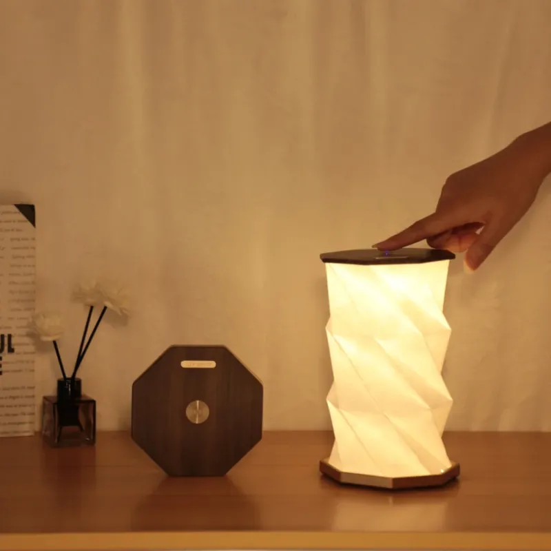 Gingko-Hexagon-Light-Walnut-Casa43-01
