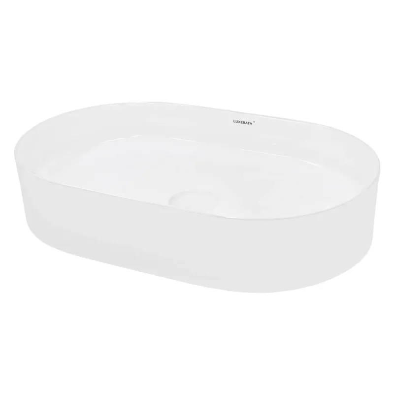 Ovales, weißes Waschbecken mit glatter Oberfläche und mittigem Abfluss.
