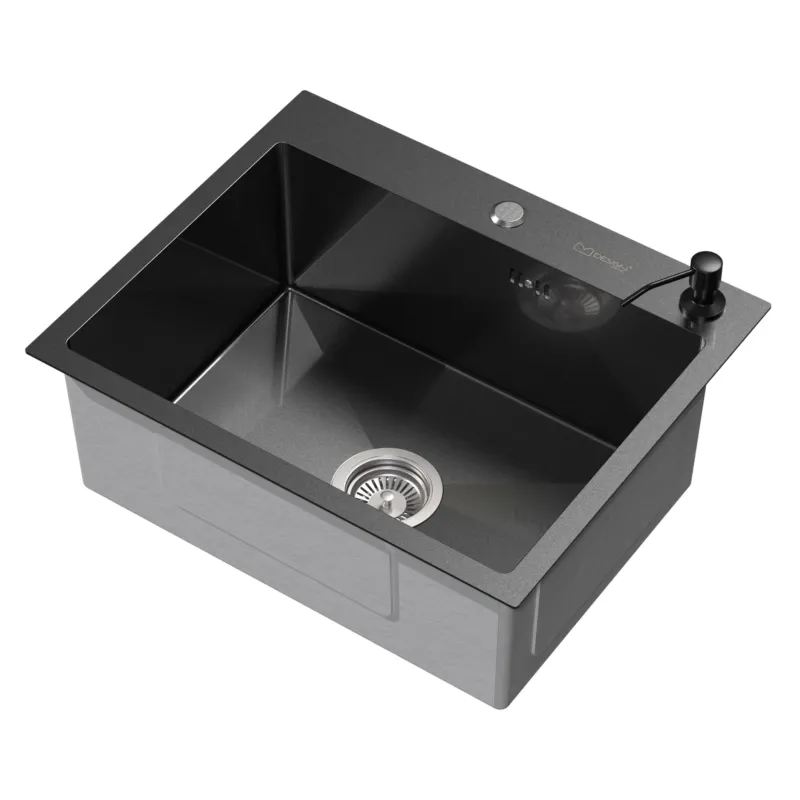 Schwarzes Spülbecken mit Abfluss und Wasserhahn.