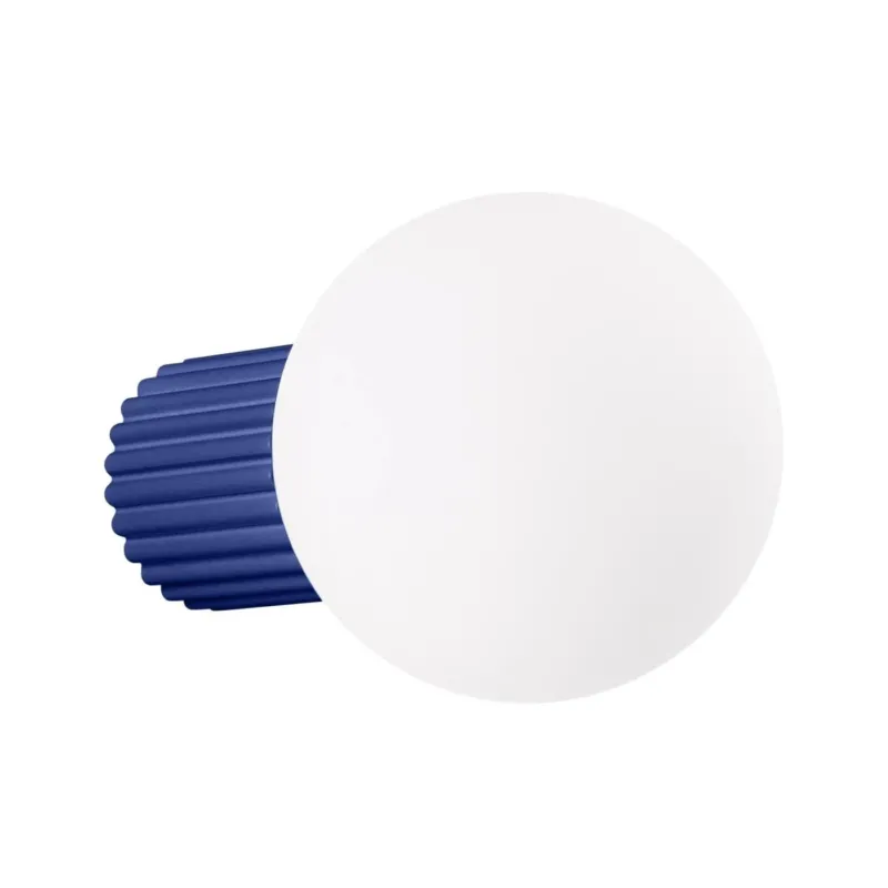Applique murale en aluminium et verre ultramarine 12x17x12cm Halo - Sollux - The Cool Republic