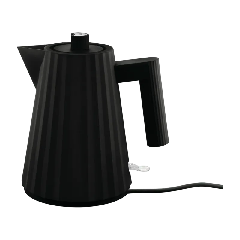 Bouilloire électrique en résine noire 100 cl Plissé - Alessi - The Cool Republic