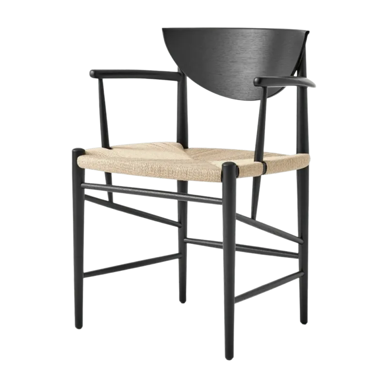 Chaise avec accoudoirs en bois noir HM4 Drawn - &tradition - The Cool Republic