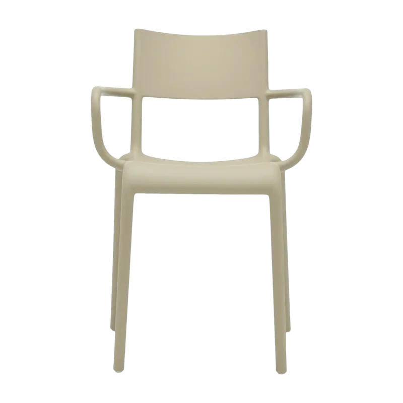 Chaise beige Generic A - Kartell - The Cool Republic