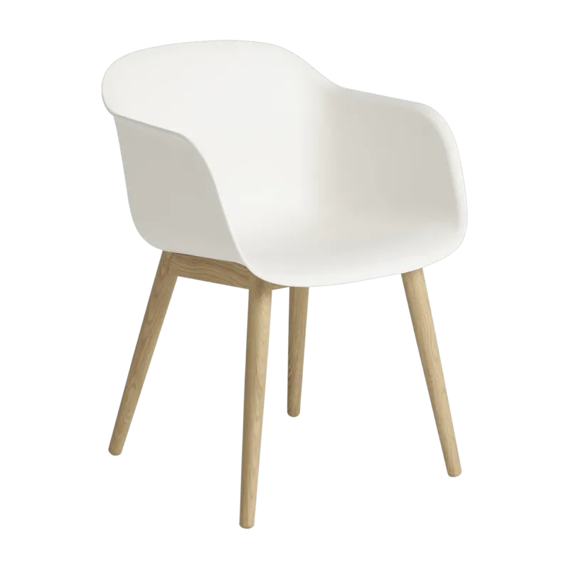 Chaise blanche piétement en bois chêne Fiber - Muuto - The Cool Republic