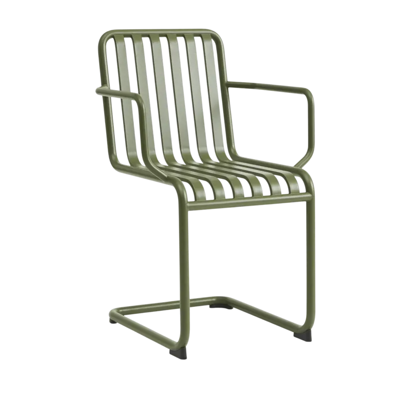 Chaise de jardin avec accoudoirs en acier vert Palissade - HAY - The Cool Republic