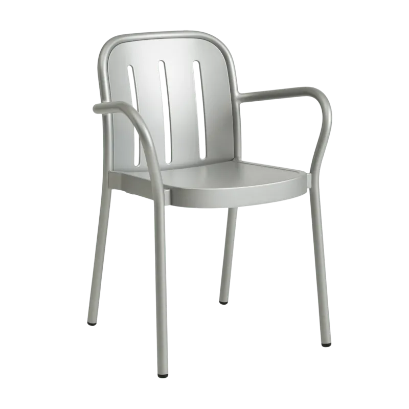 Chaise de jardin avec accoudoirs en métal gris argenté Deville - HAY - The Cool Republic