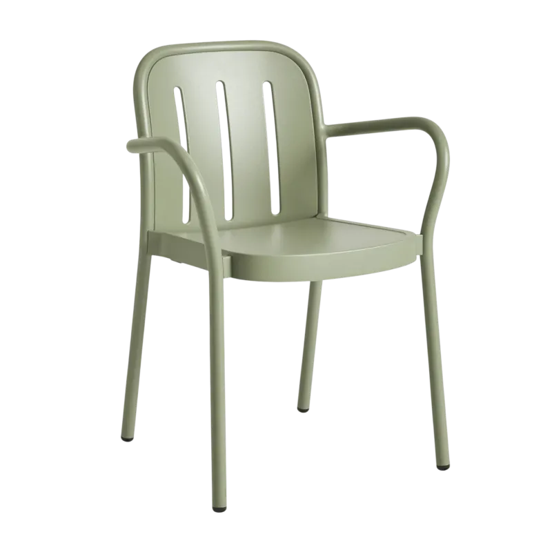 Chaise de jardin avec accoudoirs en métal vert Deville - HAY - The Cool Republic
