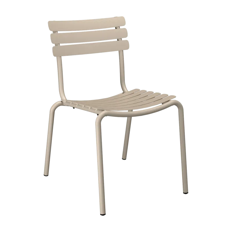 Chaise d'extérieur en aluminium beige 59x54x82cm Alua - Houe - The Cool Republic