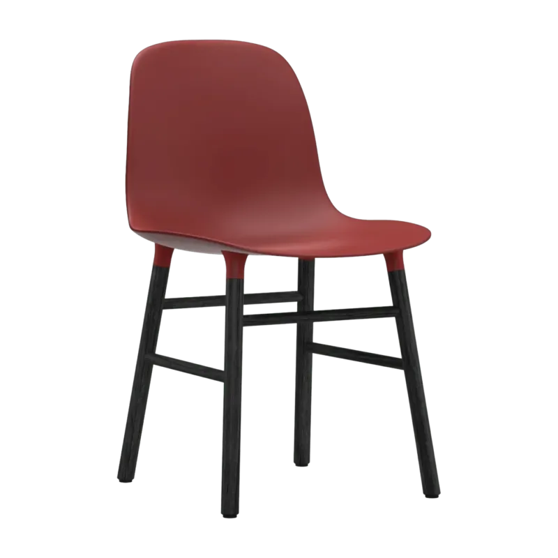Chaise en bois noir et pp rouge Form - Normann Copenhagen - The Cool Republic