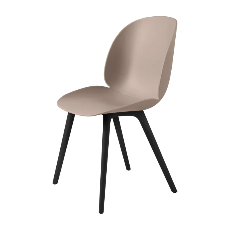 Chaise en plastique rose et base noire Beetle - Gubi - The Cool Republic