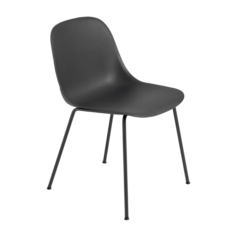 Chaise noire piétement tubes Fiber - Muuto - The Cool Republic