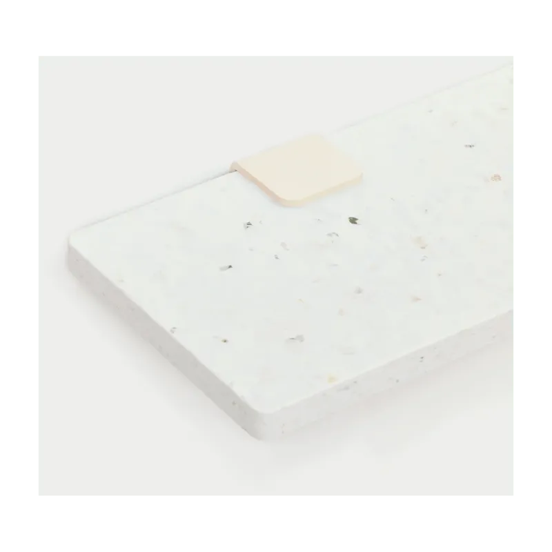 Étagère murale blanche en plastique recyclé 60 cm et deux accroches blanc crème Bracket - TIPTOE - The Cool Republic