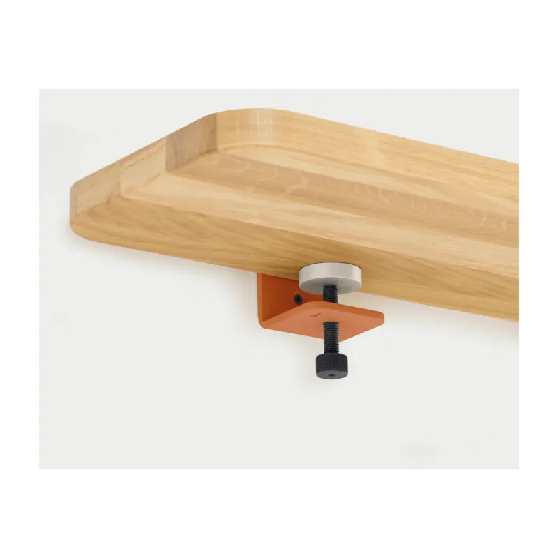 Étagère murale en chêne avec deux accroches rouge tangerine 60cm Bracket - TIPTOE - The Cool Republic