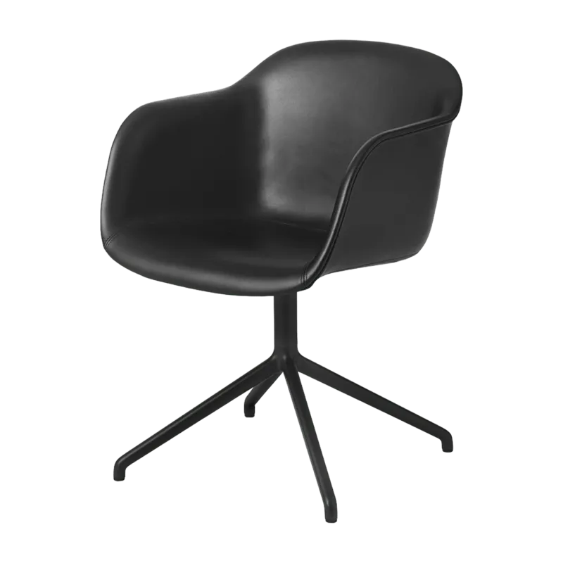 Fauteuil noir piétement pivot et assise cuir Fiber - Muuto - The Cool Republic