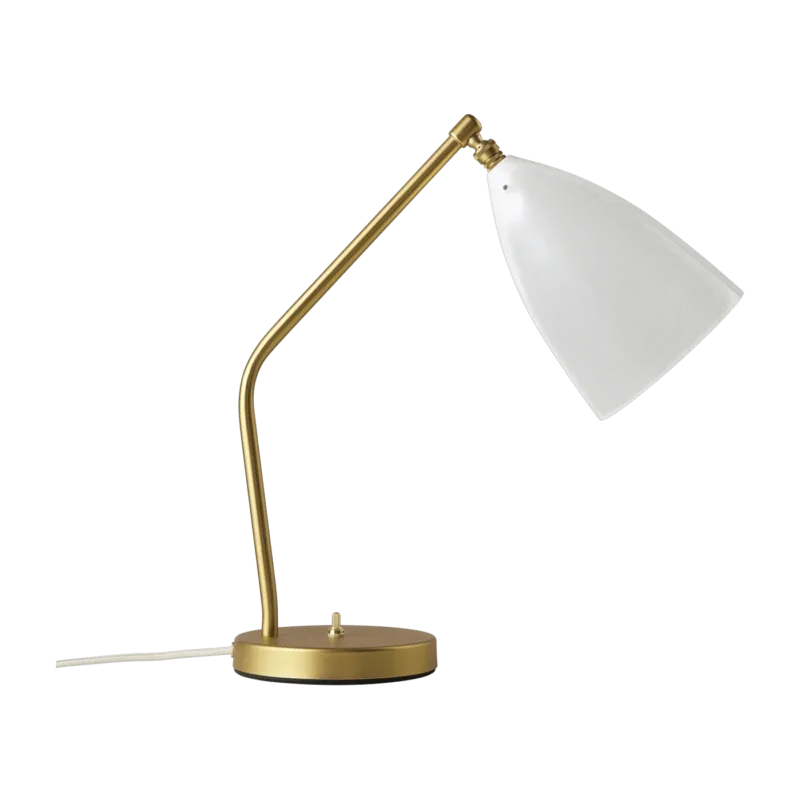Lampe de bureau en laiton et acier blanc brillant Gräshoppa - Gubi - The Cool Republic