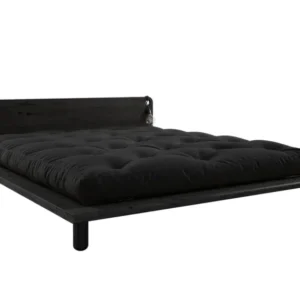 Lit en bois noir avec matelas noir et lampes de chevet 160x200cm Peek Comfort - Karup Design - The Cool Republic