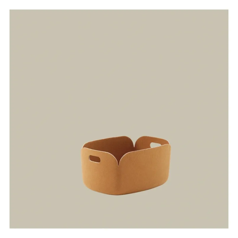 Panier de rangement recyclé orange 48x35cm Restore - Muuto - The Cool Republic
