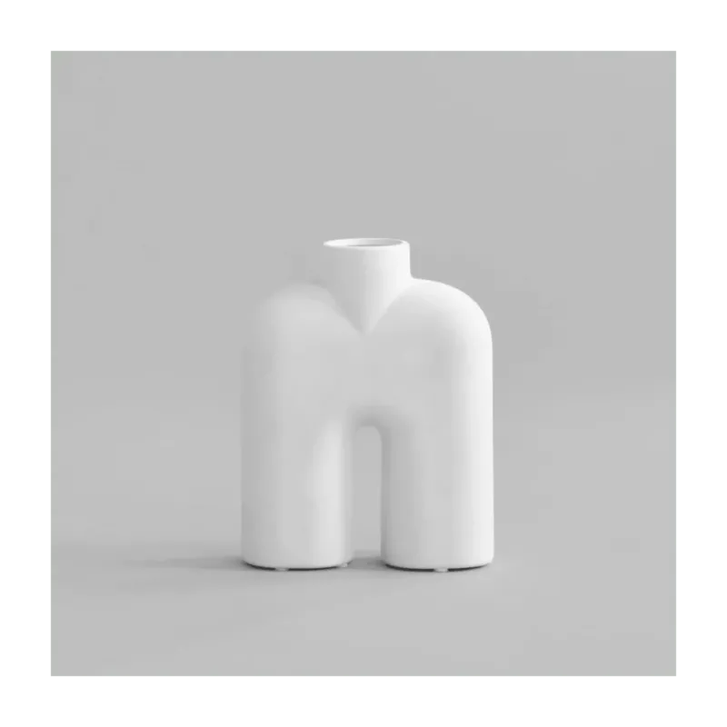 Petit Vase en céramique blanc Cobra Tall - 101 Copenhagen - The Cool Republic