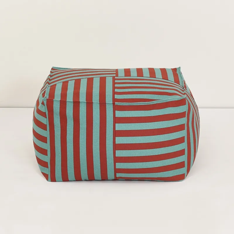 Pouf ottoman carré en coton rayures rouge et vert 55 x 55 x 35cm Otto - Nobodinoz - The Cool Republic