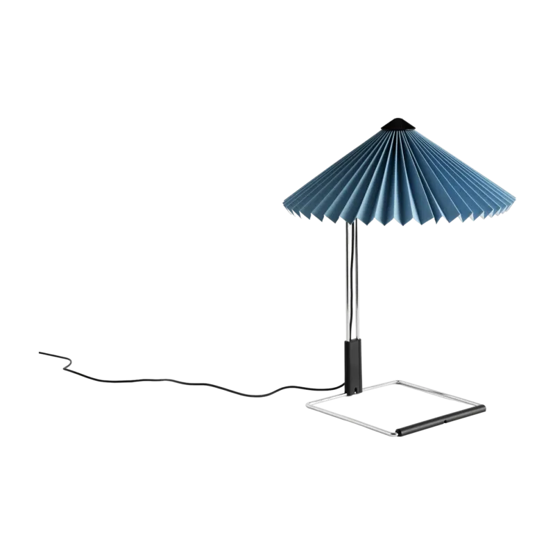 Petite lampe de table bleu placide et acier miroir Matin - HAY