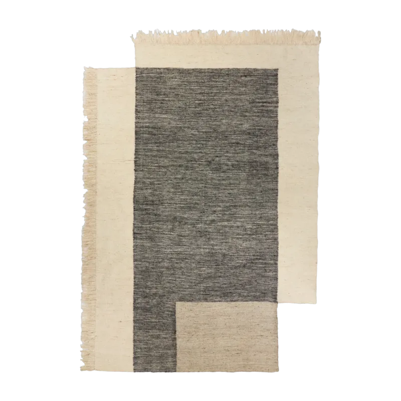 Tapis asymétrique en laine charbon et off-white 200x300 cm Counter - Ferm Living