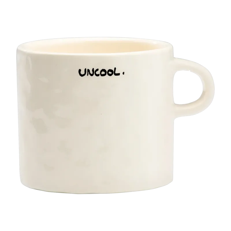 Mug en céramique blanc avec écriture Uncool - Anna + Nina