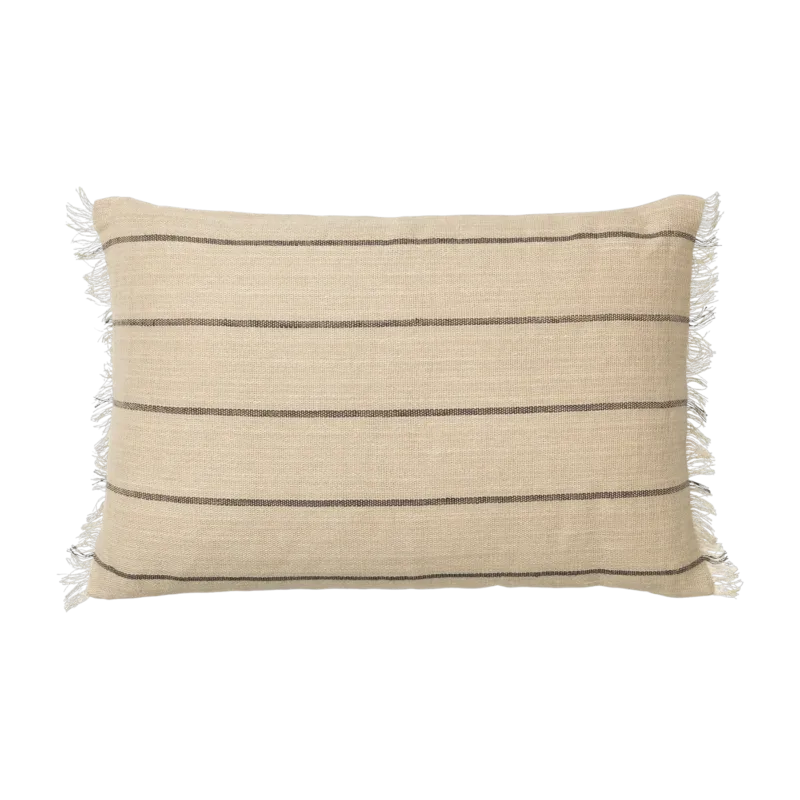 Coussin rectangulaire à rayures noires en coton et lin camel 60 x 40 cm Calm - Ferm Living