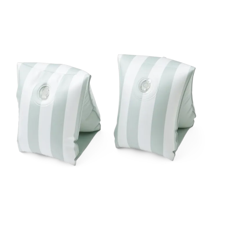 Deux brassards de natation en pvc menthe poivrée et crème 15/30 kg Shirley - Liewood