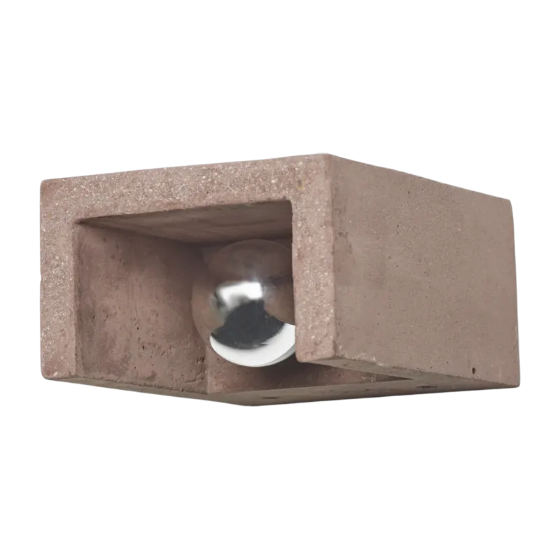 Applique murale en béton rouge foncé 16x12x7,5 cm Primary Shape °2 - Serax