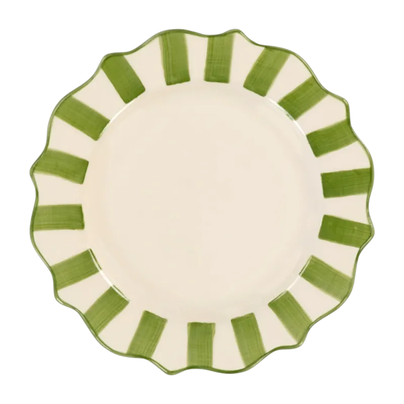 Assiette petit-déjeuner en faïence verte 22 cm Scalloped - Anna + Nina