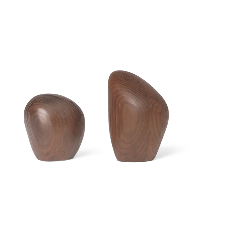 Salière et poivrier en frêne marron foncé Cairn - Ferm Living