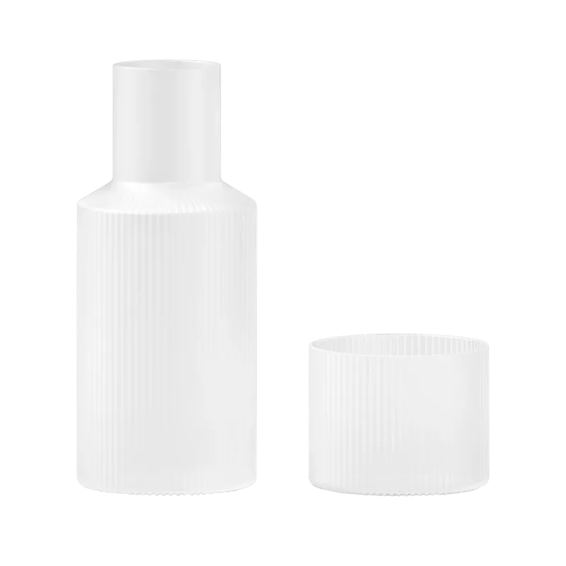 Carafe et verre transparent givrés Ripple - Ferm Living