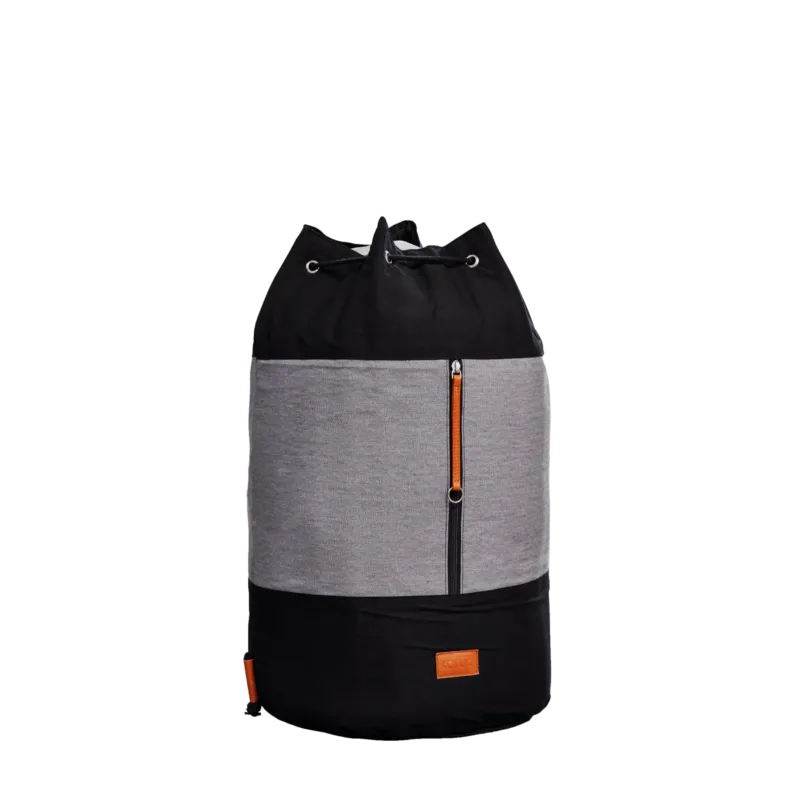 Sac de rangement gris et noir 35x60cm Roadie - Karup Design - The Cool Republic