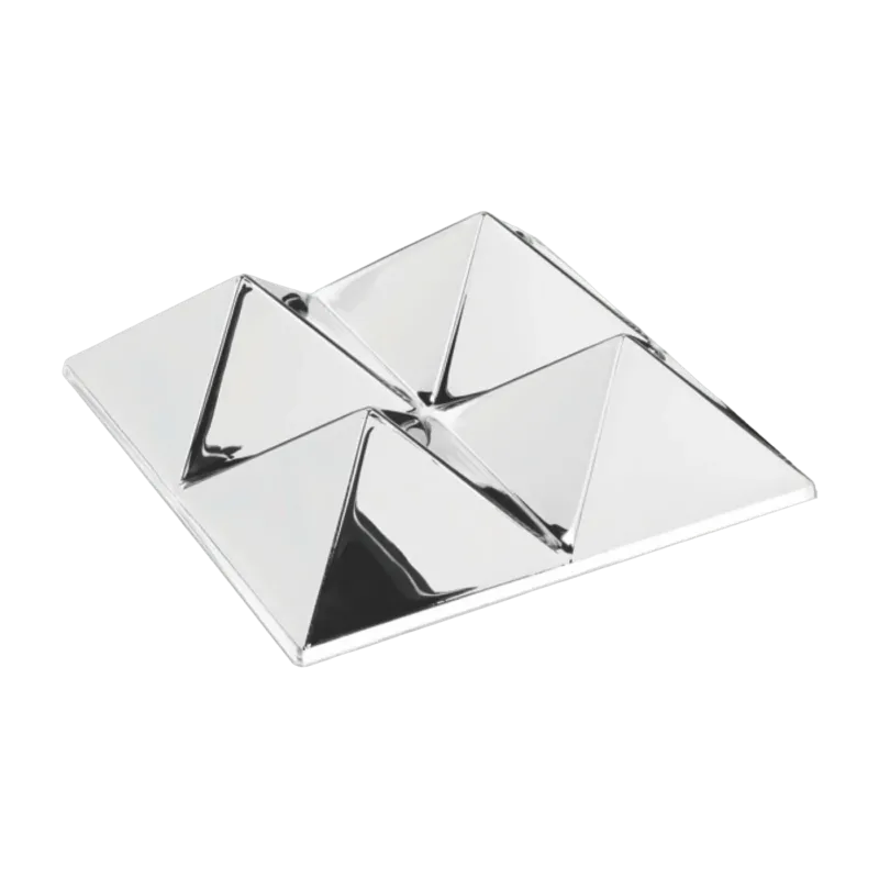 Sculpture miroir murale en acrylique transparent 4 Pyramid - Verpan - The Cool Republic