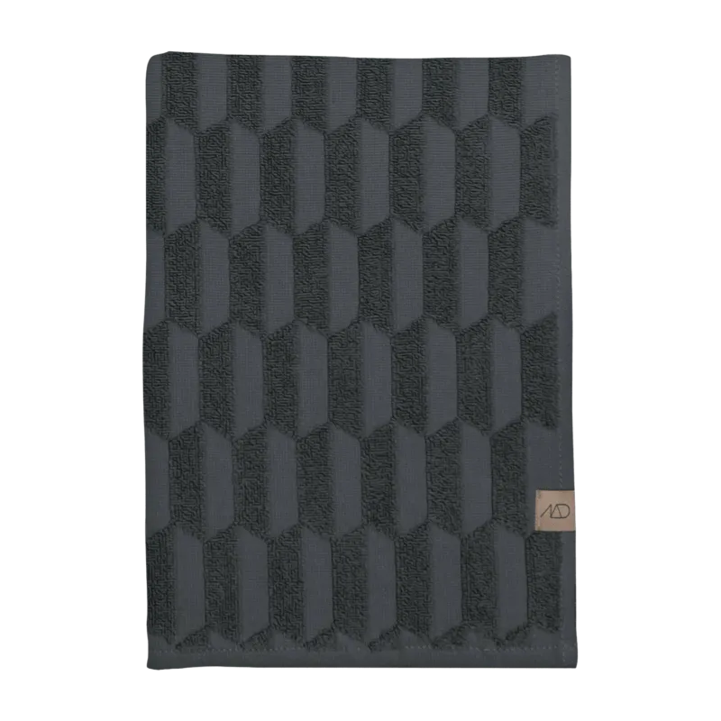 Serviette de bain gris anthracite 70 x 133 cm Geo - Mette Ditmer - The Cool Republic