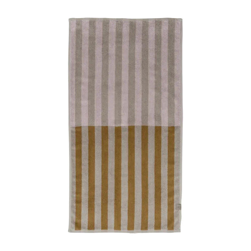 Serviette de toilette rayée rose 40 x 55 cm Discorder - Mette Ditmer - The Cool Republic