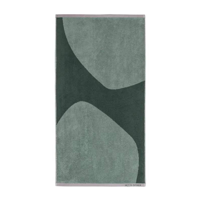 Serviette de toilette vert thym 50 x 95 cm Rock - Mette Ditmer - The Cool Republic