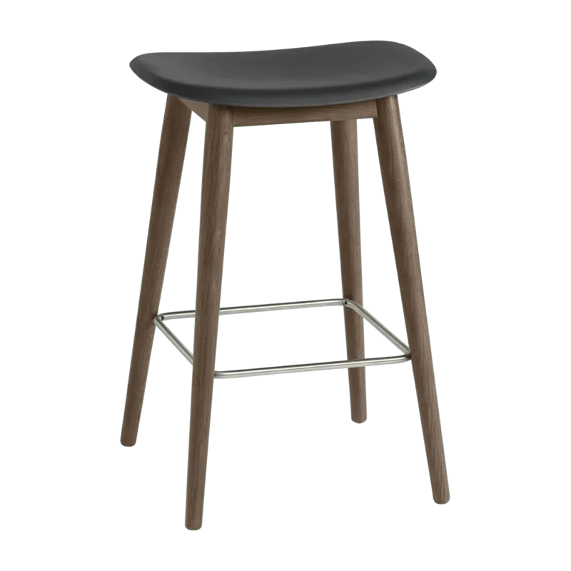 Tabouret de bar 65cm noir piétement en chêne marron Fiber - Muuto - The Cool Republic
