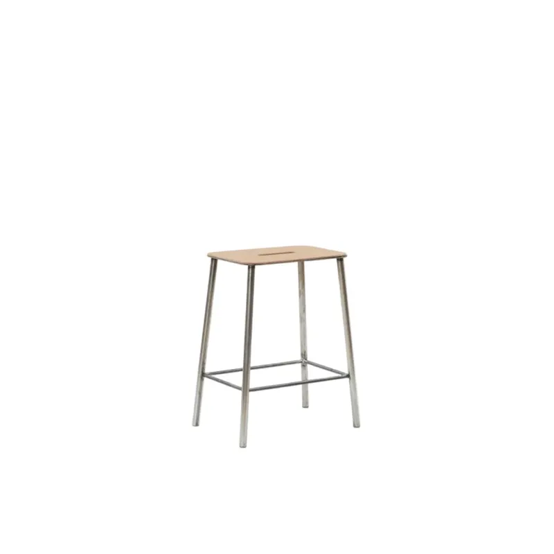Tabouret en cuir naturel et acier brut 50 cm Adam - Frama - The Cool Republic