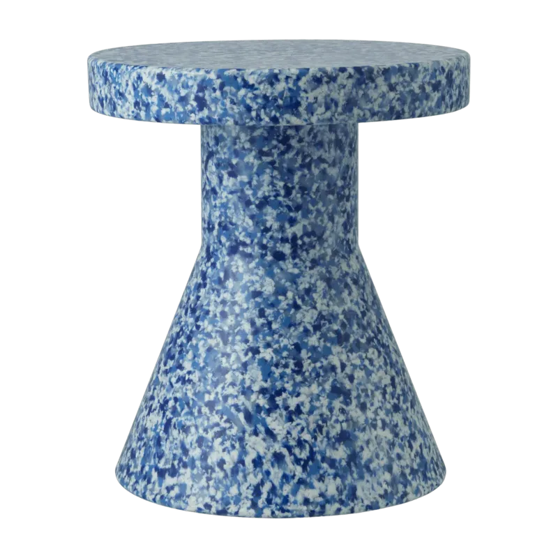 Tabouret en polyéthylène bleu Cone Bit bleu - Normann Copenhagen - The Cool Republic