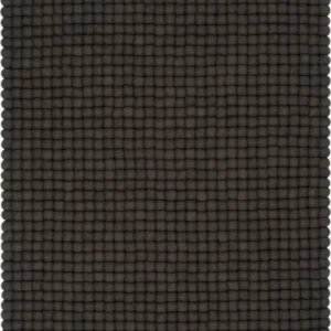 Tapis à boules de feutre anthracite 180x260 cm Big One - myfelt - The Cool Republic