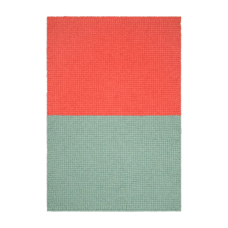 Tapis à boules de feutre corail et turquoise 140x200 cm Contrast - myfelt - The Cool Republic