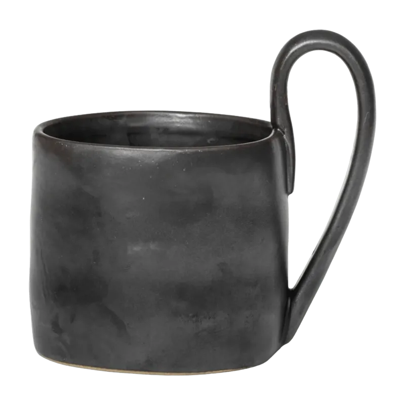 Tasse en porcelaine noire Flow - Ferm Living - The Cool Republic